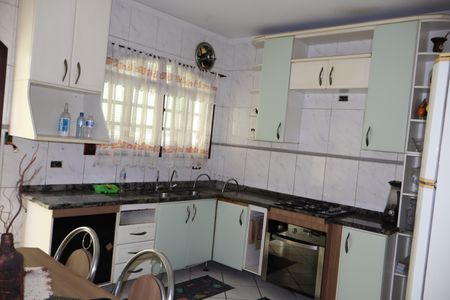 Casa à venda com 125m², 4 quartos e 2 vagasCozinha casa 1 (térrea)