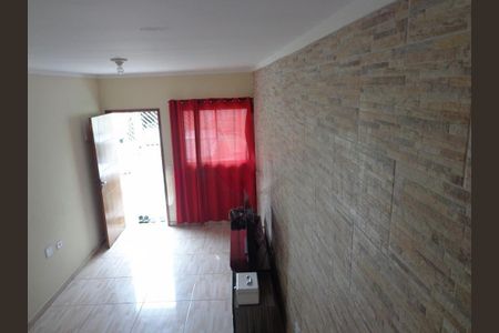 Casa à venda com 2 quartos, 65m² em Vila Santa Cruz (Zona Leste), São Paulo