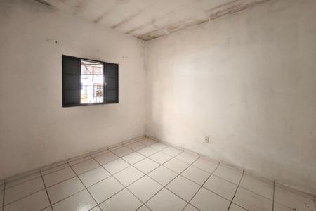 Casa à venda com 144m², 3 quartos e 2 vagasEdícula - Quarto