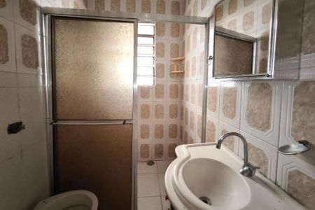 Casa à venda com 144m², 3 quartos e 2 vagasEdícula - Banheiro