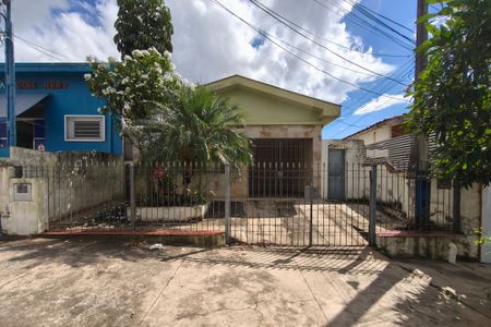 Casa à venda com 144m², 3 quartos e 2 vagasFachada