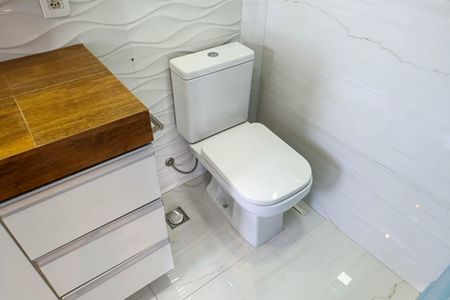 Apartamento para alugar com 140m², 3 quartos e 2 vagasBanheiro do Quarto 2