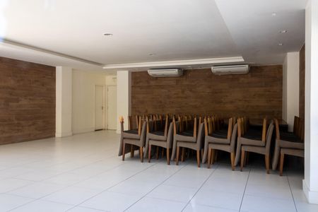 Apartamento para alugar com 140m², 3 quartos e 2 vagasÁrea comum - Salão de festas