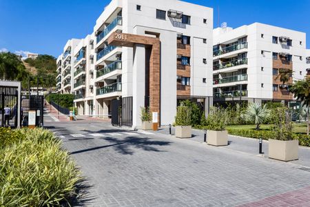 Apartamento para alugar com 140m², 3 quartos e 2 vagasFachada do condomínio