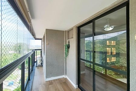 Apartamento para alugar com 140m², 3 quartos e 2 vagasVaranda