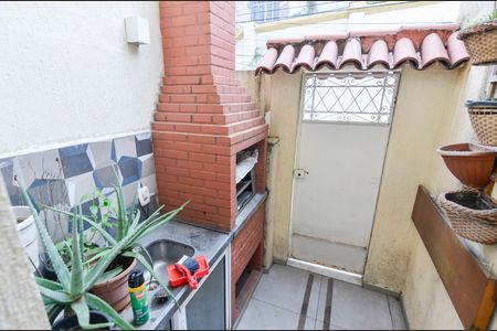 Casa à venda com 100m², 3 quartos e 1 vaga Casa à venda com 100m², 3 quartos e 1 vagaÁrea de Serviço