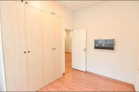 Casa à venda com 100m², 3 quartos e 1 vagaQuarto 1