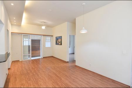 Casa à venda com 100m², 3 quartos e 1 vagaSala