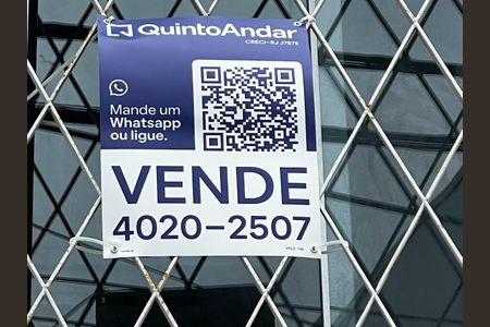 Casa à venda com 100m², 3 quartos e 1 vagaFachada