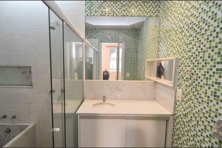 Casa à venda com 100m², 3 quartos e 1 vaga Casa à venda com 100m², 3 quartos e 1 vagaBanheiro da Suíte