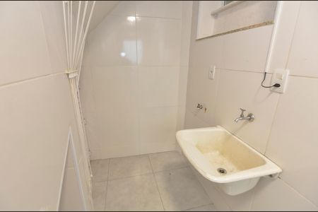 Casa à venda com 100m², 3 quartos e 1 vaga Casa à venda com 100m², 3 quartos e 1 vagaÁrea de Serviço