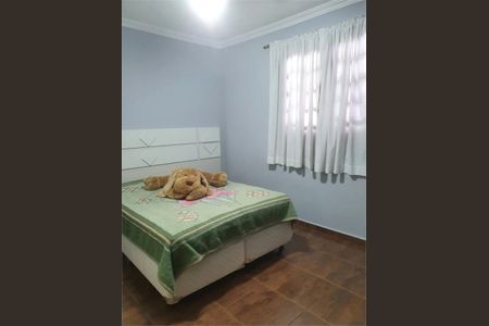 Casa à venda com 3 quartos, 126m² em Jardim Cliper, São Paulo