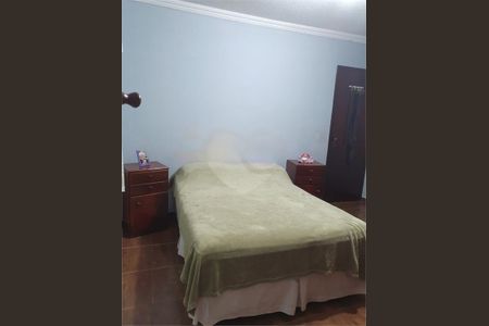 Casa à venda com 126m², 3 quartos e 2 vagas