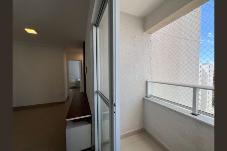 Apartamento à venda com 2 quartos, 60m² em Planalto, Belo Horizonte