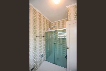 Casa à venda com 500m², 3 quartos e 9 vagasBanheiro da Suíte