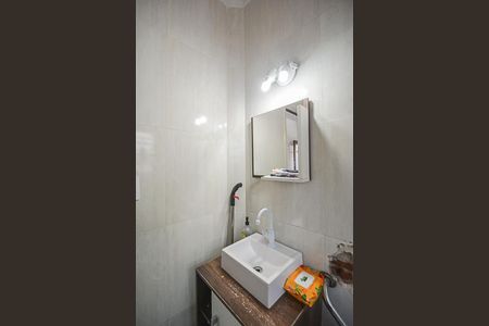 Casa à venda com 500m², 3 quartos e 9 vagasBanheiro