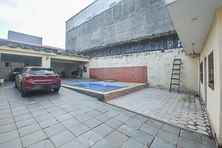Casa à venda com 500m², 3 quartos e 9 vagasPiscina