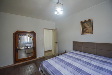 Casa à venda com 500m², 3 quartos e 9 vagasQuarto Suíte