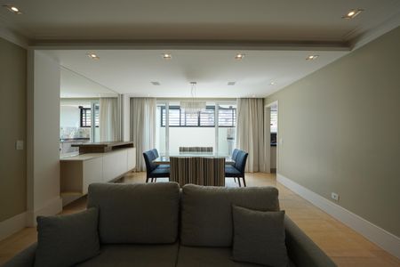 Sala de casa de condomínio à venda com 3 quartos, 286m² em Vila Monumento, São Paulo