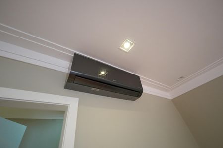 Casa de condomínio à venda com 286m², 3 quartos e 4 vagasSuíte 2