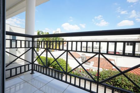 Casa de condomínio à venda com 286m², 3 quartos e 4 vagasSuíte 3