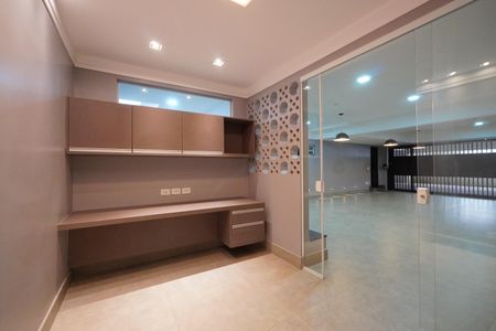 Casa de condomínio à venda com 286m², 3 quartos e 4 vagasEscritório