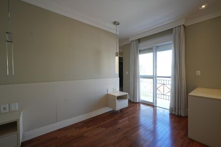 Casa de condomínio à venda com 286m², 3 quartos e 4 vagasSuíte 3