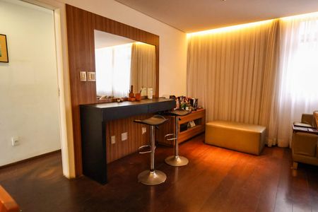 Apartamento à venda com 155m², 4 quartos e 2 vagasSala