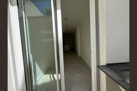 Apartamento para alugar com 49m², 1 quarto e sem vaga Apartamento para alugar com 49m², 1 quarto e sem vagaVaranda