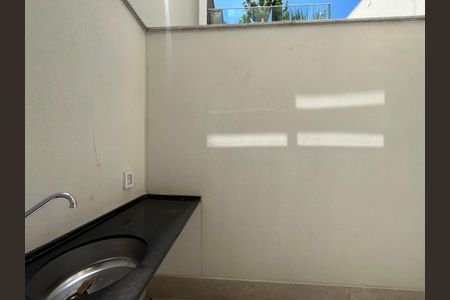 Apartamento para alugar com 49m², 1 quarto e sem vaga Apartamento para alugar com 49m², 1 quarto e sem vagaVaranda