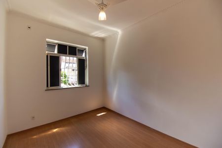 Apartamento à venda com 97m², 2 quartos e sem vaga