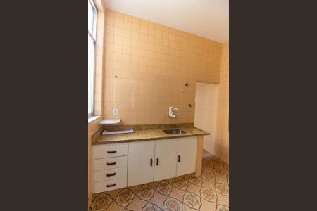 Apartamento à venda com 97m², 2 quartos e sem vaga