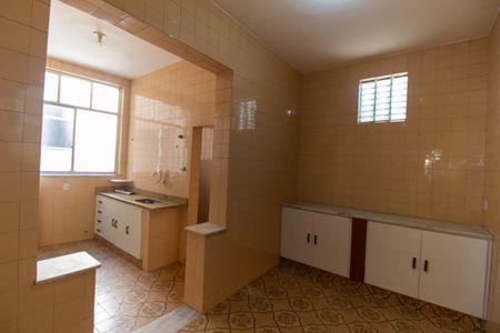 Apartamento à venda com 97m², 2 quartos e sem vaga