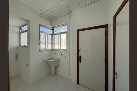 Apartamento à venda com 98m², 3 quartos e 1 vagaÁrea de serviço