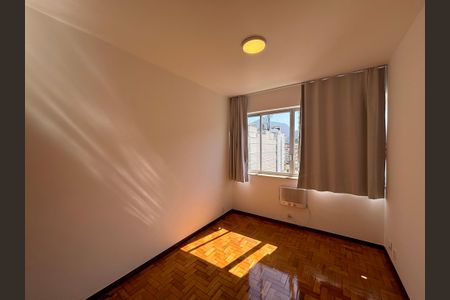 Apartamento à venda com 98m², 3 quartos e 1 vagaSuíte