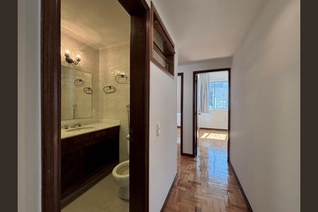 Apartamento à venda com 98m², 3 quartos e 1 vagaBanheiro social