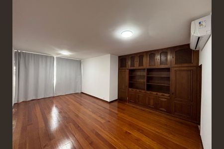 Apartamento à venda com 98m², 3 quartos e 1 vagaSala
