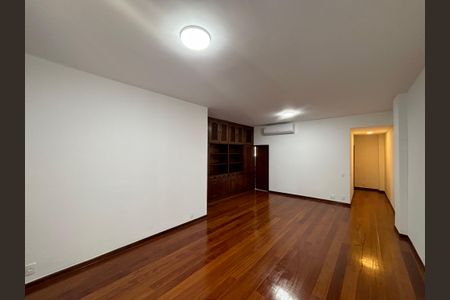 Apartamento à venda com 98m², 3 quartos e 1 vagaSala