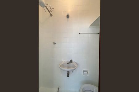 Apartamento à venda com 98m², 3 quartos e 1 vagaÁrea de serviço - banheiro