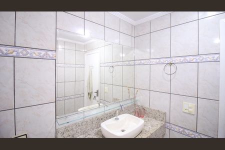 Casa à venda com 250m², 3 quartos e 3 vagas