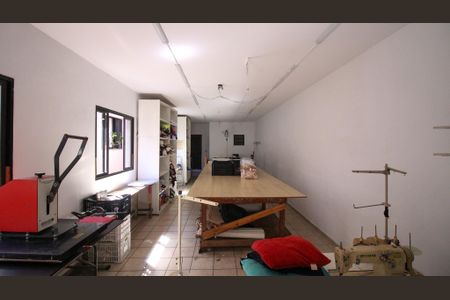 Casa à venda com 250m², 3 quartos e 3 vagas