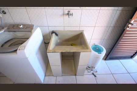 Casa à venda com 250m², 3 quartos e 3 vagas