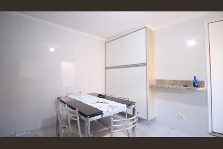 Casa à venda com 250m², 3 quartos e 3 vagas