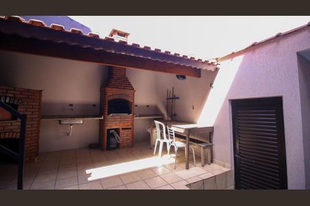 Casa à venda com 250m², 3 quartos e 3 vagas