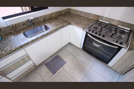 Casa à venda com 250m², 3 quartos e 3 vagas