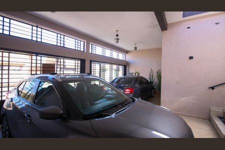 Casa à venda com 250m², 3 quartos e 3 vagas