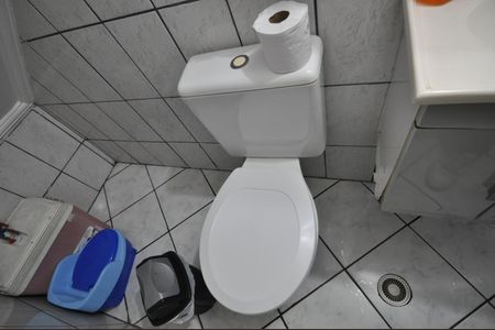 Casa à venda com 110m², 2 quartos e 1 vagaLavabo