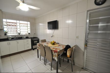 Casa à venda com 110m², 2 quartos e 1 vagaCozinha