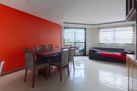 Apartamento à venda com 117m², 3 quartos e 2 vagasSala