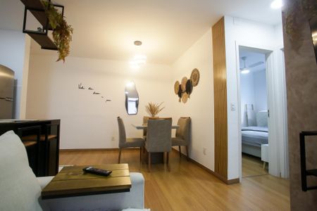 Sala de apartamento para alugar com 2 quartos, 50m² em Pechincha, Rio de Janeiro
